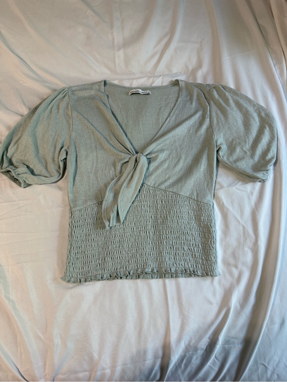Abercrombie & Fitch Light Sage Tie-Front Puff Sleeve Crop Top